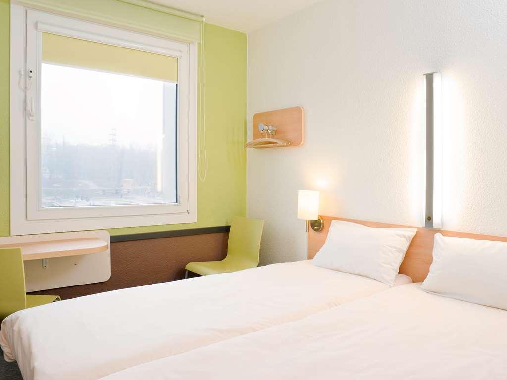 Ibis Budget Katowice Centrum Hotel Quarto foto